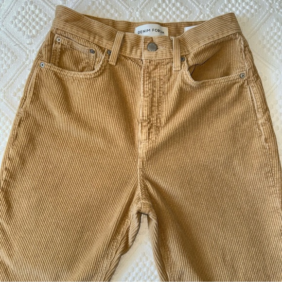 Aritzia Denim Forum The Joni High Rise Loose 29L Beige Corduroy Pants, size 25 - Picture 5 of 9